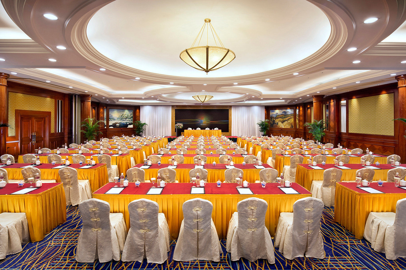 Lakeview Xuanwu Hotel Nanjing  Business photo